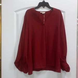 Women’s lightweight maroon/red top